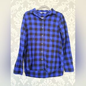 4/$25 • Old Navy The Classic Shirt Blue & Black Plaid Button Down